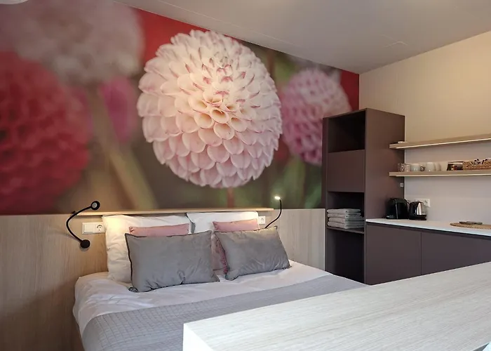 Oda ve Kahvaltı Aan De Dreef Zundert